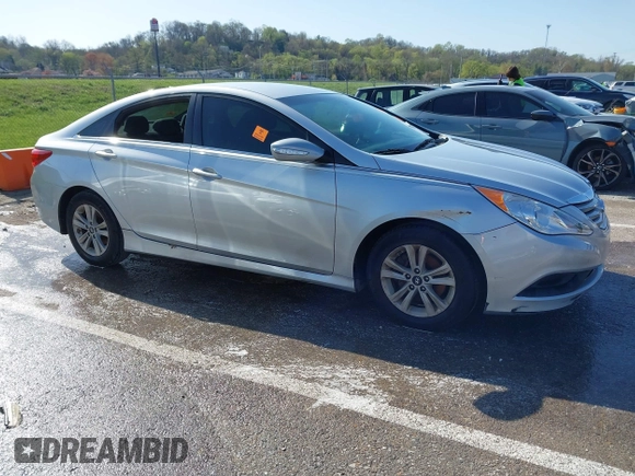 2014 Hyundai Sonata GLS with VIN 5NPEB4AC4EH897513, listed as a IAAI auction lot 41953553 with 209,502 mi miles and . Bid and sale history available at DreamBid. Image 1.
