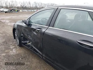 2014 Lincoln MKZ Hybrid with VIN 3LN6L2LU1ER821588, listed as a IAAI auction lot 42017129 with 151,339 mi miles and . Bid and sale history available at carsss.com. Image 17.