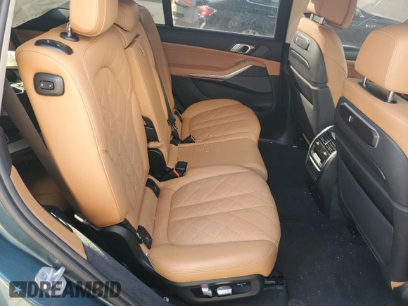 2024 BMW X7 xDrive40i with VIN 5UX23EM03R9S26340, listed as a Copart auction lot 46449785 with 0 mi miles and Salvage Title. Bid and sale history available at carsss.com. Image 11.