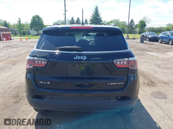 2019 Jeep Compass Limited z VIN 3C4NJDCB6KT673338, wystawiony jako IAAI lot #42264426 z przebiegiem 92 851 mil mil oraz . Historia ofert i sprzedaży dostępna na DreamBid. Obrazek 16.