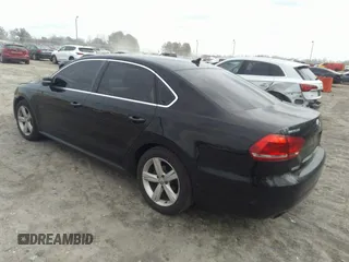 2013 Volkswagen Passat SE with VIN 1VWBH7A33DC126843, listed as a IAAI auction lot 41530732 with 170,910 mi miles and . Bid and sale history available at DreamBid. Image 3.