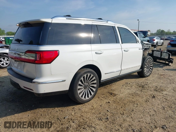 2020 Lincoln Navigator Reserve with VIN 5LMJJ2LT5LEL09160, listed as a IAAI auction lot 42114190 with 35,544 mi miles and . Bid and sale history available at DreamBid. Image 4.