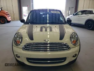 2011 MINI Hardtop with VIN WMWSU3C56BT098018, listed as a Copart auction lot 55075405 with 130,889 mi miles and Clean Title. Bid and sale history available at DreamBid. Image 5.