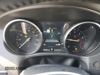 2019 Jaguar F-Pace 25t Premium с VIN SADCJ2FX2KA396248, выставлен на аукционе Copart как лот 43363835 с пробегом 96 282 миль миль и Списание • Salvage title. История ставок и продаж доступна на DreamBid. Изображение 9.