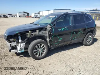 2020 Jeep Cherokee Altitude with VIN 1C4PJLLB7LD606564, listed as a Copart auction lot 45763945 with 39,424 mi miles and Salvage Title. Bid and sale history available at carsss.com. Image 1.