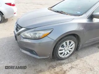2016 Nissan Altima S z VIN 1N4AL3APXGC208099, wystawiony jako IAAI lot #42433619 z przebiegiem 216 079 mil mil oraz . Historia ofert i sprzedaży dostępna na DreamBid. Obrazek 6.