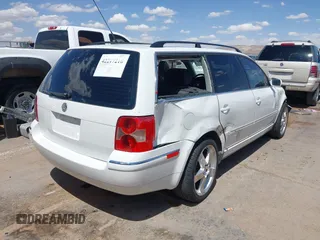 2002 Volkswagen Passat GLS z VIN WVWVD63B72E152471, wystawiony jako IAAI lot #42217216 z przebiegiem 181 633 mil mil oraz . Historia ofert i sprzedaży dostępna na DreamBid. Obrazek 4.