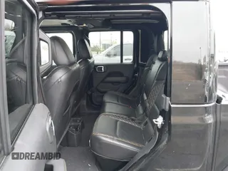 2023 Jeep Gladiator Overland с VIN 1C6HJTFG1PL562849, выставлен на аукционе IAAI как лот 42076164 с пробегом 24 942 миль миль и . История ставок и продаж доступна на DreamBid. Изображение 8.