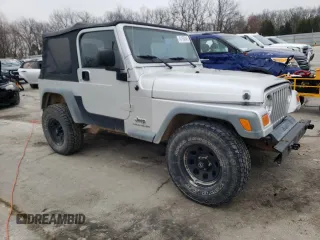 2006 Jeep Wrangler SE with VIN 1J4FA29176P755459, listed as a Copart auction lot 43160845 with 204,867 mi miles and Salvage Title. Bid and sale history available at carsss.com. Image 4.