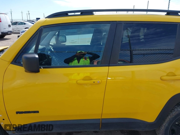 2018 Jeep Renegade Sport with VIN ZACCJBAB8JPJ09093, listed as a IAAI auction lot 42221486 with 58,802 mi miles and . Bid and sale history available at DreamBid. Image 14.