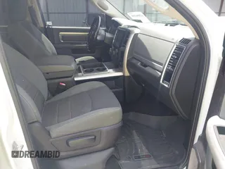 2015 Ram 1500 Lone Star z VIN 1C6RR6LT3FS640083, wystawiony jako IAAI lot #42096590 z przebiegiem 150 536 mil mil oraz . Historia ofert i sprzedaży dostępna na DreamBid. Obrazek 5.
