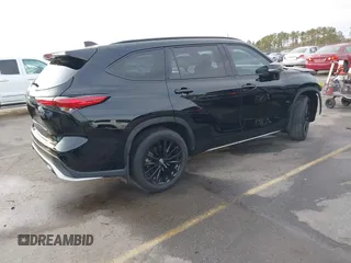 2023 Toyota Highlander L with VIN 5TDKDRAH0PS516095, listed as a IAAI auction lot 41459549 with 10,628 mi miles and . Bid and sale history available at DreamBid. Image 4.