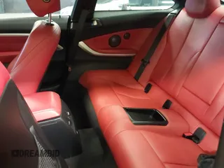 2016 BMW 4 Series 435i xDrive с VIN WBA3R5C57GK373300, выставлен на аукционе IAAI как лот 42197634 с пробегом 93 889 миль миль и . История ставок и продаж доступна на DreamBid. Изображение 8.