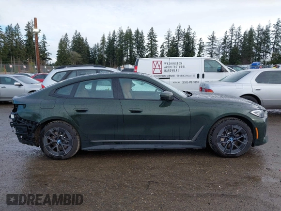 2023 BMW i4 eDrive35 z VIN WBY43AW04PFR19351, wystawiony jako IAAI lot #41841961 z przebiegiem 28 175 mil mil oraz . Historia ofert i sprzedaży dostępna na DreamBid. Obrazek 14.