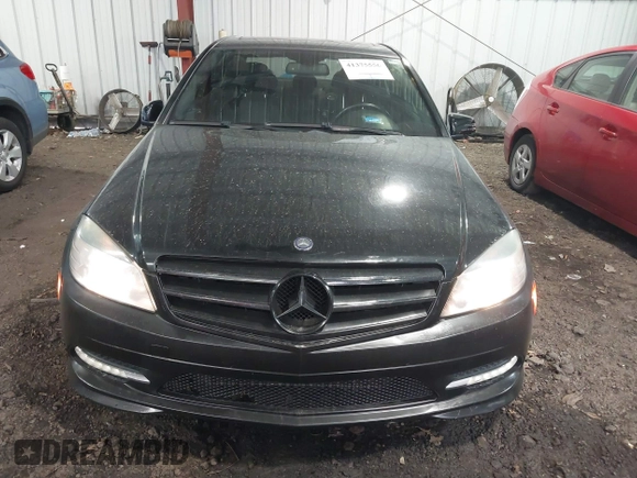 2011 Mercedes-Benz C 300 Sport z VIN WDDGF8BB8BR185865, wystawiony jako IAAI lot #41375556 z przebiegiem 125 156 mil mil oraz . Historia ofert i sprzedaży dostępna na DreamBid. Obrazek 12.