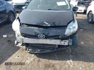 2011 Toyota Prius I z VIN JTDKN3DU7B1433806, wystawiony jako IAAI lot #42145016 z przebiegiem 185 755 mil mil oraz . Historia ofert i sprzedaży dostępna na DreamBid. Obrazek 6.