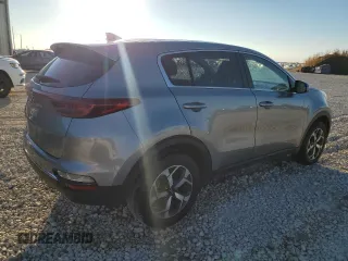 2021 Kia Sportage LX with VIN KNDPMCAC0M7945282, listed as a Copart auction lot 79599224 with 84,685 mi miles and Clean Title. Bid and sale history available at carsss.com. Image 3.
