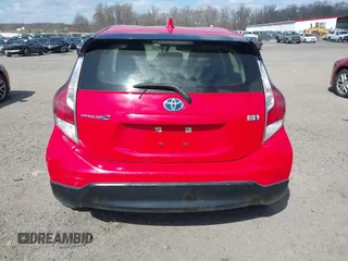 2017 Toyota Prius One z VIN JTDKDTB30H1593483, wystawiony jako IAAI lot #38991429 z przebiegiem 47 605 mil mil oraz . Historia ofert i sprzedaży dostępna na DreamBid. Obrazek 17.