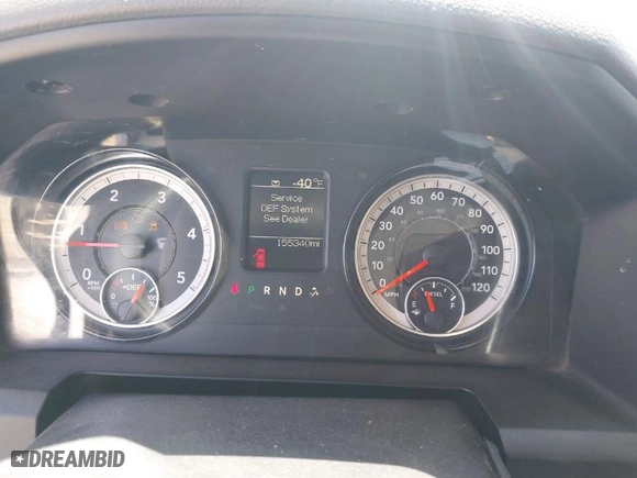 2018 Ram 2500 Tradesman with VIN 3C6UR5HL4JG287673, listed as a IAAI auction lot 41954501 with 155,340 mi miles. Bid and sale history available at carsss.com. Image 7.