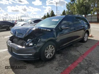 2018 Volkswagen Golf SportWagen S with VIN 3VWD17AU8JM763047, listed as a Copart auction lot 42017224 with 40,749 mi miles. Bid and sale history available at carsss.com. Image 1.