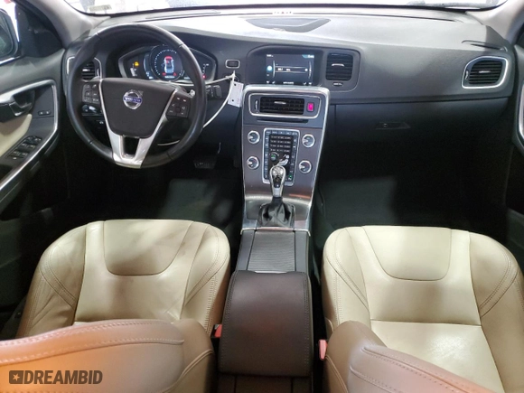 2016 Volvo S60 T6 Drive-E Platinum with VIN YV149MFM8G2404830, listed as a Copart auction lot 49502005 with 128,508 mi miles and Salvage Title. Bid and sale history available at carsss.com. Image 8.