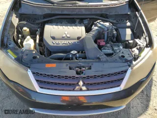 2008 Mitsubishi Outlander XLS with VIN JA4MS41X08Z003416, listed as a Copart auction lot 48822305 with 211,346 mi miles and Clean Title. Bid and sale history available at carsss.com. Image 12.