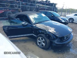 2007 Ford Mustang Deluxe with VIN 1ZVFT84N875349097, listed as a IAAI auction lot 42228909 with 131,351 mi miles and . Bid and sale history available at DreamBid. Image 13.