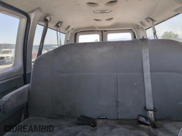 2010 Ford Econoline Passenger XL с VIN 1FBNE3BL4ADA68123, выставлен на аукционе Copart как лот 59915905 с пробегом 118 166 миль миль и Списание • Salvage title. История ставок и продаж доступна на DreamBid. Изображение 10.