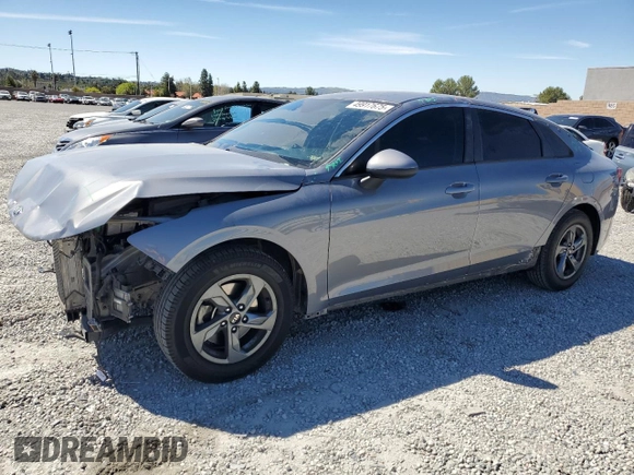 2021 Kia K5 LX with VIN 5XXG24J24MG028209, listed as a Copart auction lot 49917675 with 87,726 mi miles and Salvage Title. Bid and sale history available at carsss.com. Image 1.
