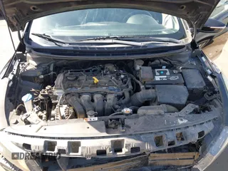 2017 Kia Forte LX z VIN KNAFK5A84H5696833, wystawiony jako IAAI lot #42024006 z przebiegiem 96 414 mil mil oraz . Historia ofert i sprzedaży dostępna na DreamBid. Obrazek 10.