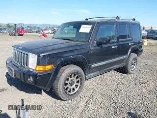 2008 Jeep Commander Overland with VIN 1J8HG682X8C140924, listed as a IAAI auction lot 42034619 with 237,939 mi miles. Bid and sale history available at carsss.com. Image 2.