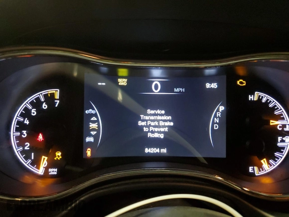 2020 Jeep Grand Cherokee Laredo E with VIN 1C4RJFAG9LC118683, listed as a Copart auction lot 61493395 with 84,204 mi miles and Salvage title. Bid and sale history available at DreamBid. Image 9.