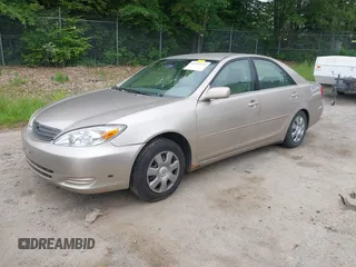 2004 Toyota Camry LE with VIN 4T1BE32K14U271900, listed as a IAAI auction lot 42533723 with 147,177 mi miles and . Bid and sale history available at DreamBid. Image 2.