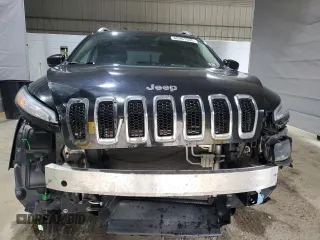 2018 Jeep Cherokee Limited с VIN 1C4PJMDB2JD611348, выставлен на аукционе Copart как лот 60261535 с пробегом 99 688 миль миль и Списание • Salvage title. История ставок и продаж доступна на DreamBid. Изображение 5.