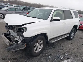 2017 Toyota 4Runner SR5 with VIN JTEBU5JR0H5451303, listed as a IAAI auction lot 41351962 with 68,872 mi miles. Bid and sale history available at carsss.com. Image 2.
