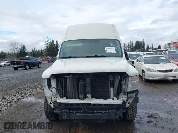 2021 Nissan NV Cargo SV z VIN 1N6BF0LY8MN803945, wystawiony jako IAAI lot #41459255 z przebiegiem 70 324 mil mil oraz . Historia ofert i sprzedaży dostępna na DreamBid. Obrazek 13.