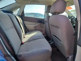 2007 Ford Focus S z VIN 1FAFP34N87W107744, wystawiony jako Copart lot #61934615 z przebiegiem Nie podano mil oraz Szkoda całkowita • Salvage title. Historia ofert i sprzedaży dostępna na DreamBid. Obrazek 10.