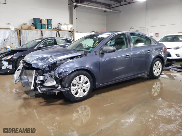2014 Chevrolet Cruze LS with VIN 1G1PA5SH7E7116394, listed as a Copart auction lot 50717315 with 125,385 mi miles and Salvage Title. Bid and sale history available at carsss.com. Image 1.