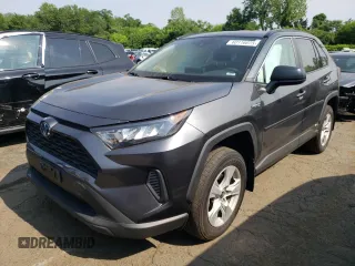 2021 Toyota RAV4 Hybrid LE z VIN 4T3LWRFV7MU029922, wystawiony jako Copart lot #60116075 z przebiegiem 37 547 mil mil oraz Szkoda całkowita • Salvage title. Historia ofert i sprzedaży dostępna na DreamBid. Obrazek 1.