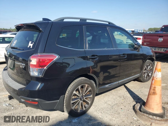 2018 Subaru Forester Touring with VIN JF2SJGWC8JH526204, listed as a Copart auction lot 47006815 with 85,820 mi miles and Salvage Title. Bid and sale history available at carsss.com. Image 3.