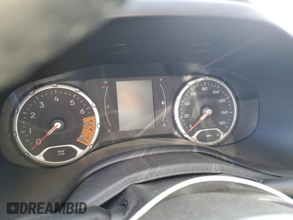 2019 Jeep Renegade Latitude z VIN ZACNJBBB4KPK30390, wystawiony jako Copart lot #50330985 z przebiegiem Nie podano mil oraz Szkoda całkowita • Salvage title. Historia ofert i sprzedaży dostępna na DreamBid. Obrazek 9.