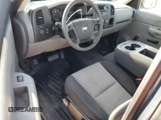 2009 Chevrolet Silverado 1500 Work Truck with VIN 1GCEC14X39Z177807, listed as a Copart auction lot 54479315 with 133,062 mi miles and Salvage Title. Bid and sale history available at DreamBid. Image 8.