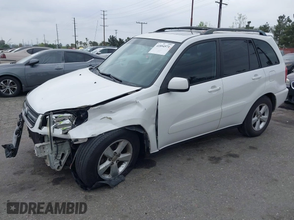 2005 Toyota RAV4 with VIN JTEGD20V750057938, listed as a IAAI auction lot 41894571 with 158,589 mi miles. Bid and sale history available at carsss.com. Image 16.