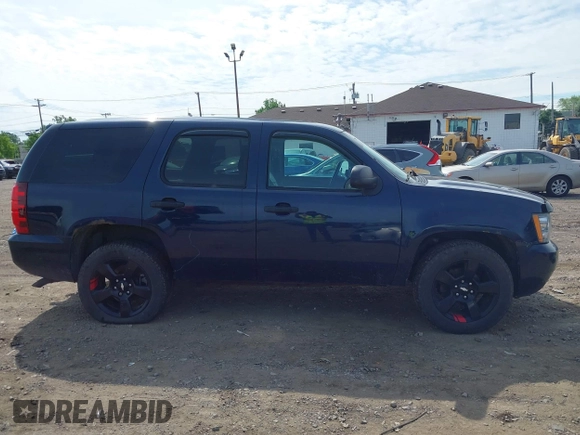 2012 Chevrolet Tahoe Commercial z VIN 1GNLC2E02CR315009, wystawiony jako IAAI lot #42525280 z przebiegiem 232 254 mil mil oraz . Historia ofert i sprzedaży dostępna na DreamBid. Obrazek 13.
