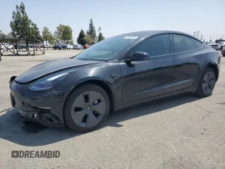 2022 Tesla Model 3 Long Range z VIN 5YJ3E1EBXNF333183, wystawiony jako Copart lot #55330045 z przebiegiem 25 888 mil mil oraz Szkoda całkowita • Salvage title. Historia ofert i sprzedaży dostępna na DreamBid. Obrazek 1.