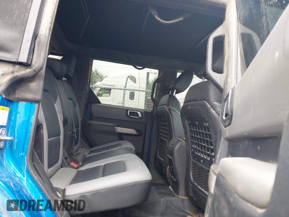 2022 Ford Bronco с VIN 1FMEE5DP7NLB05406, выставлен на аукционе IAAI как лот 42607701 с пробегом 38 206 миль миль и . История ставок и продаж доступна на DreamBid. Изображение 8.