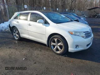 2009 Toyota Venza with VIN 4T3ZK11A29U009421, listed as a IAAI auction lot 41442891 with 257,229 mi miles. Bid and sale history available at carsss.com. Image 1.