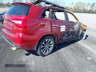 2015 Kia Sorento SX with VIN 5XYKWDA74FG609055, listed as a IAAI auction lot 40937636 with 109,158 mi miles. Bid and sale history available at carsss.com. Image 4.