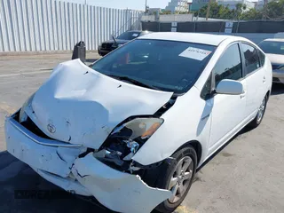 2008 Toyota Prius with VIN JTDKB20U483381640, listed as a IAAI auction lot 41976518 with 177,557 mi miles. Bid and sale history available at carsss.com. Image 6.