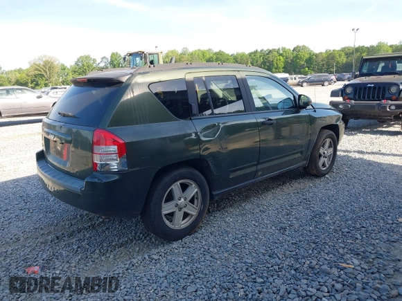 2008 Jeep Compass Sport with VIN 1J8FF47W88D722792, listed as a IAAI auction lot 42089007 with 140,897 mi miles and . Bid and sale history available at carsss.com. Image 4.
